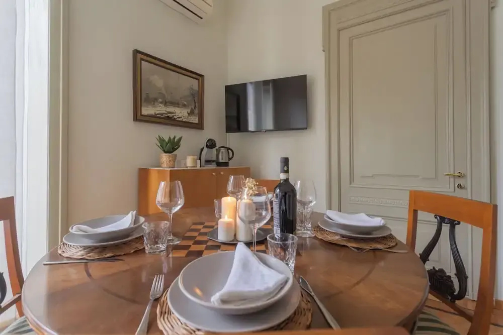 Garibaldi's Balcony by Rent all Como
