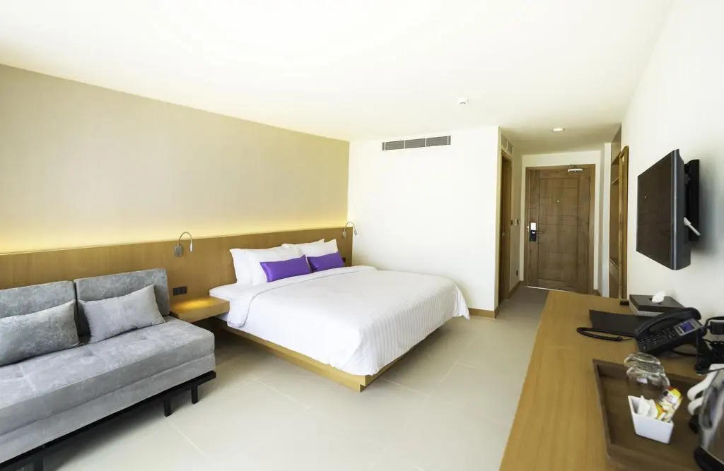 The Lunar Patong