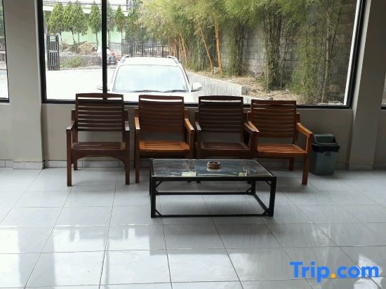 o3 Homestay