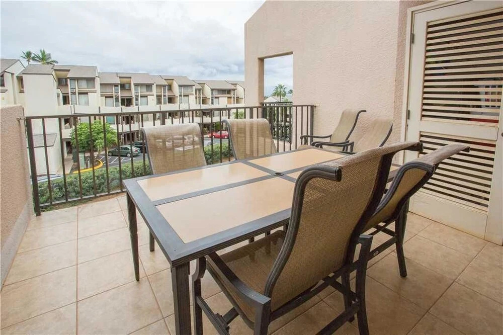 Kamaole Sands 8402 - Two Bedroom Condo