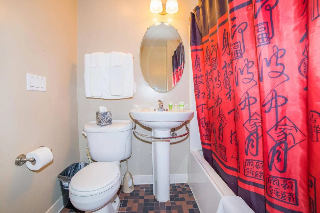 Ray W. Suites