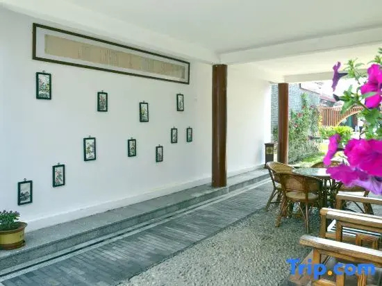 Qinhuangdao Zhujia Hotel (Shanhaiguan The First Pass Under Heaven Scenic Area Ancient City)