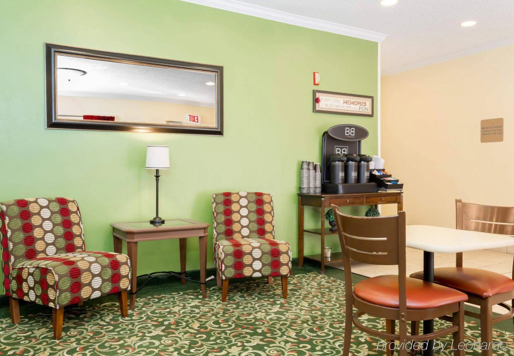 Clarion Inn Fairborn - Dayton near Wright Patterson