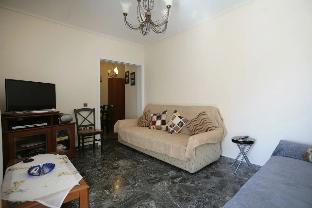 ''Athenian Riviera'' Beach Apt