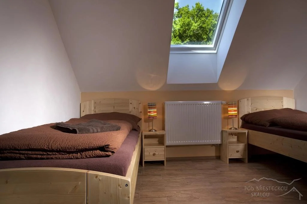 Pod Břesteckou skalou