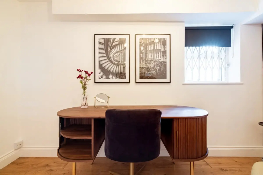 The West Hampstead Wonder  - Stunning 2BDR with Study Room and Garden