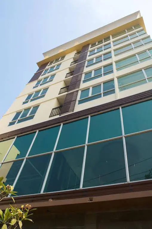 Phrakanong Zenith Place Serviced Apartment