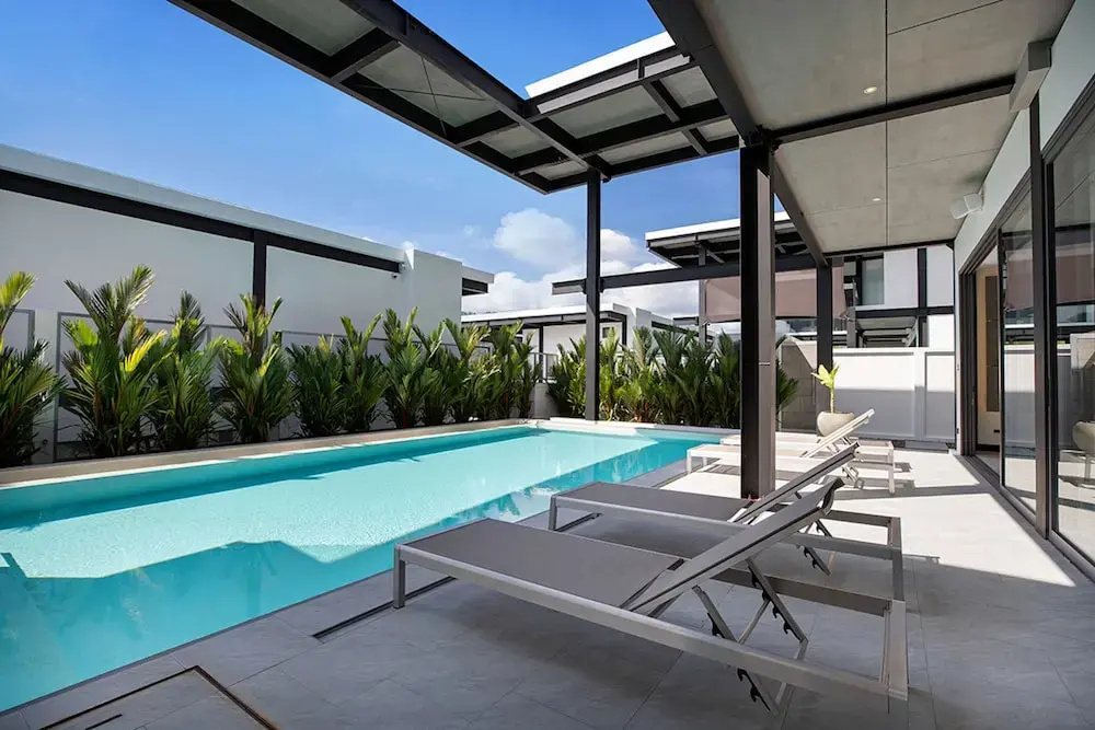 Stylish Salt Pool Villa Sunset Garden 5