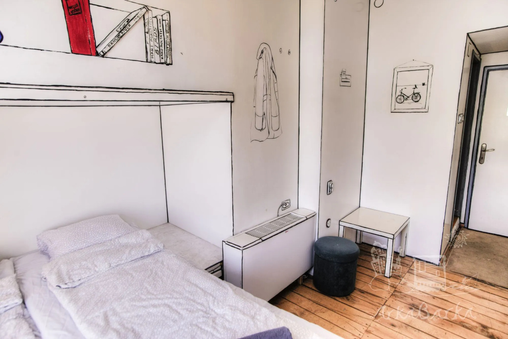 ArkaBarka Floating Hostel