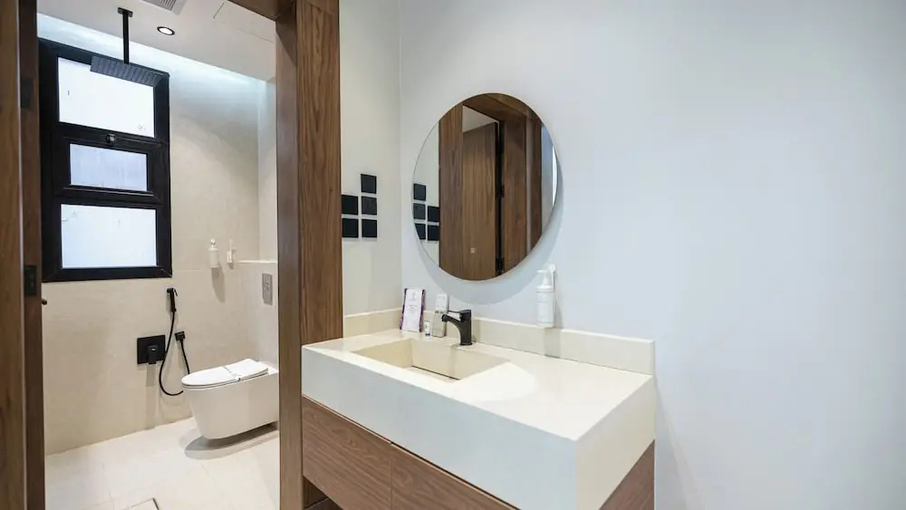 Luxury two bedroom Apartment Al Rawdha