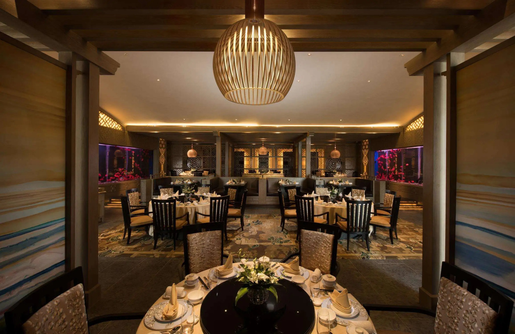 Crowne Resort Spa  Beach Resort Hainan