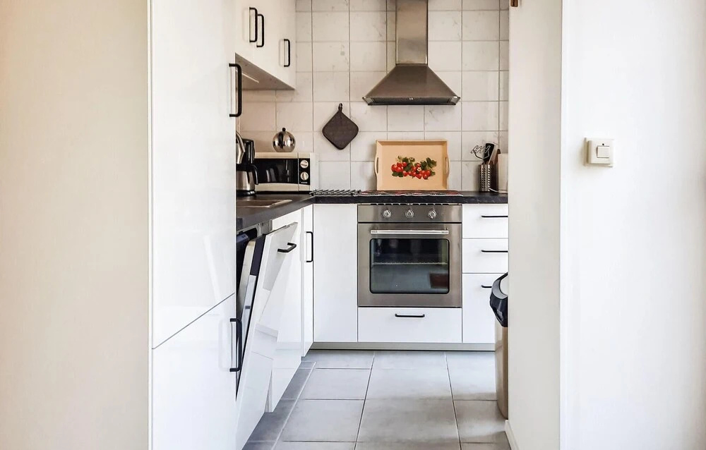 Amazing Home in Bruinisse With 2 Bedrooms and Wifi