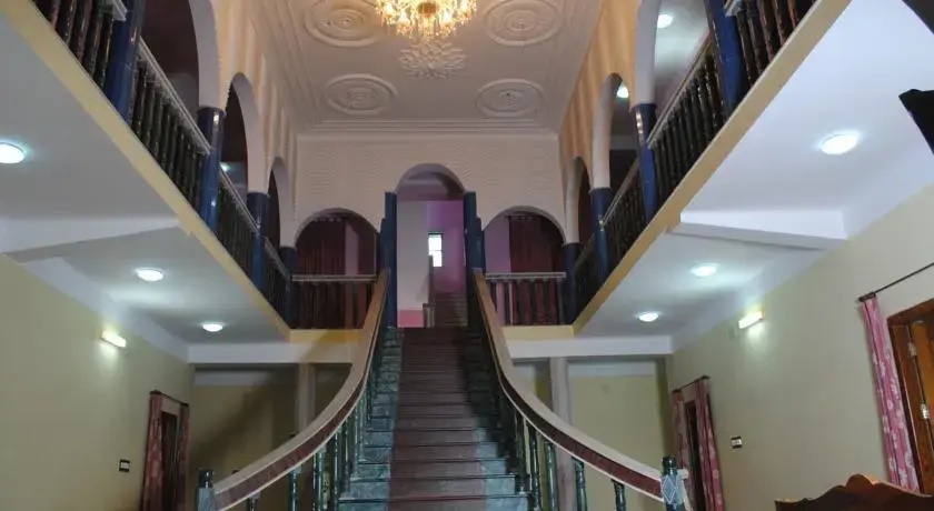 Hotel Abir