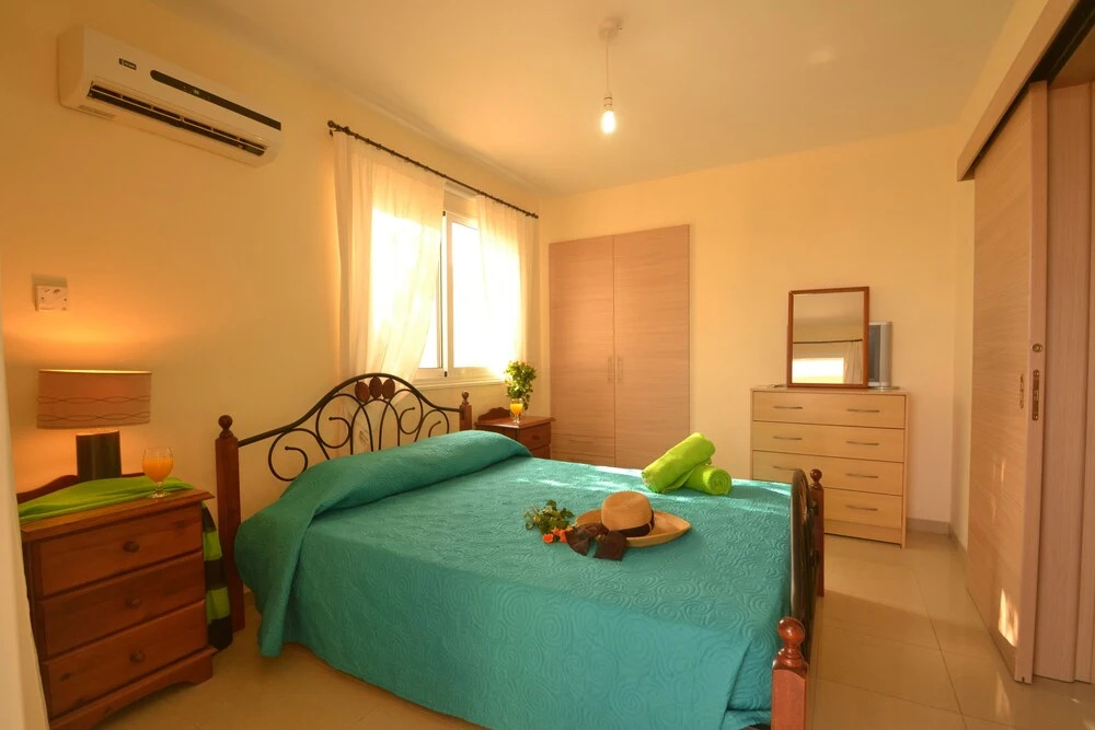 Thea Apartment