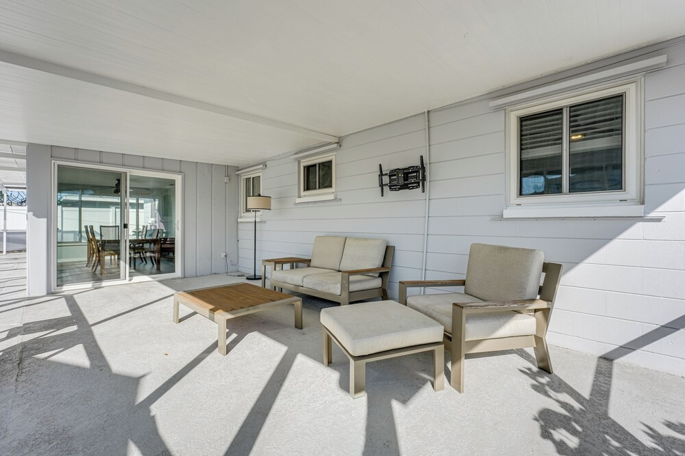 2 Mi to Beach: Updated Seminole Home w/ Fire Pit
