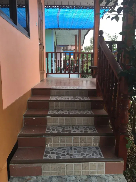Songphu Homestay  2