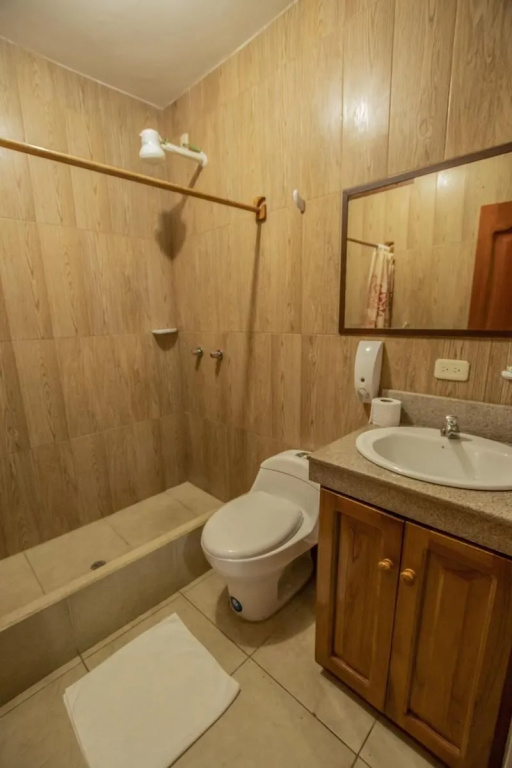 Hostal Tongo Reef