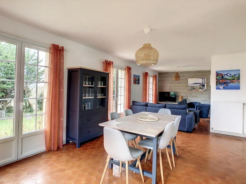 Maison Morgat, 4 pièces, 6 personnes - FR-1-370-72