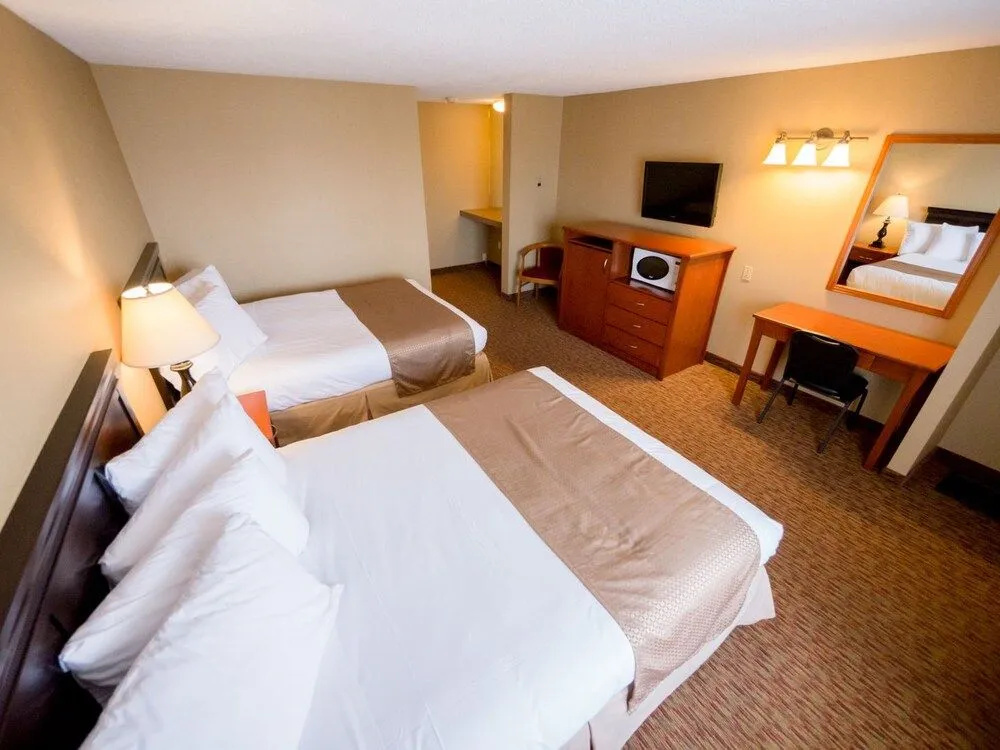 West Edmonton Motor Inn