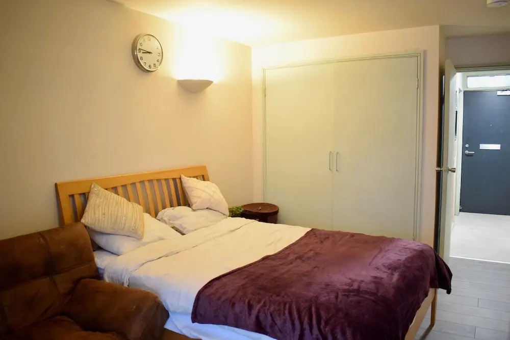Vibrant 3 Bedroom Flat With Balcony Near Shoreditch