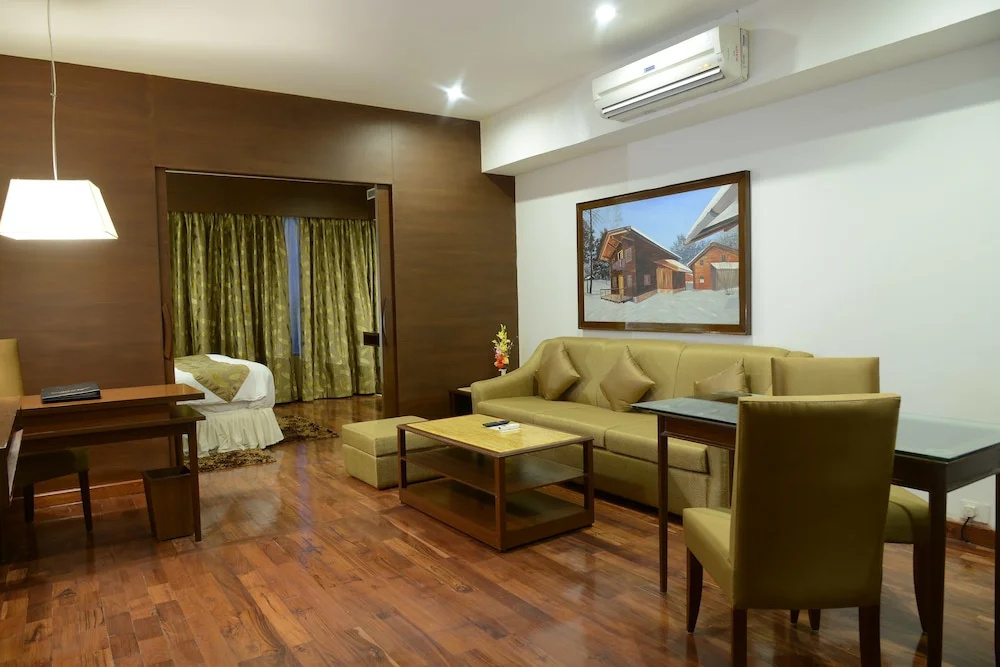 The Alcor Hotel