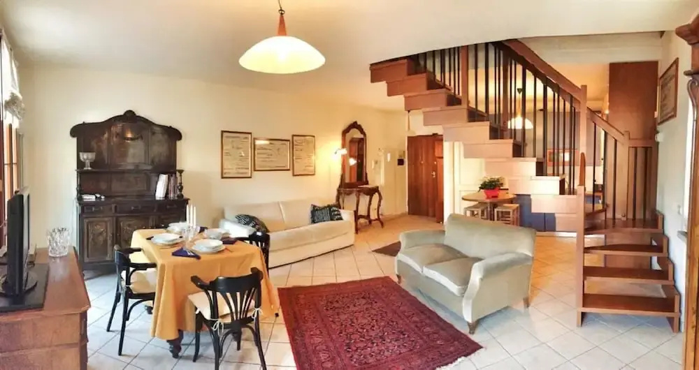 Anita Apartment Overlooking the Lake in Verbania