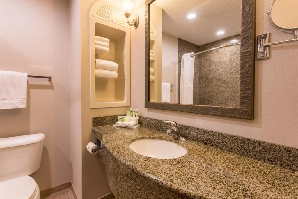 Holiday Inn Express Hotel & Suites Manteca by IHG