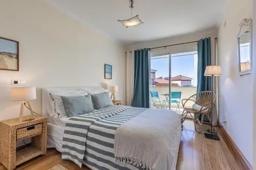 Atlantic Ocean View Apartment