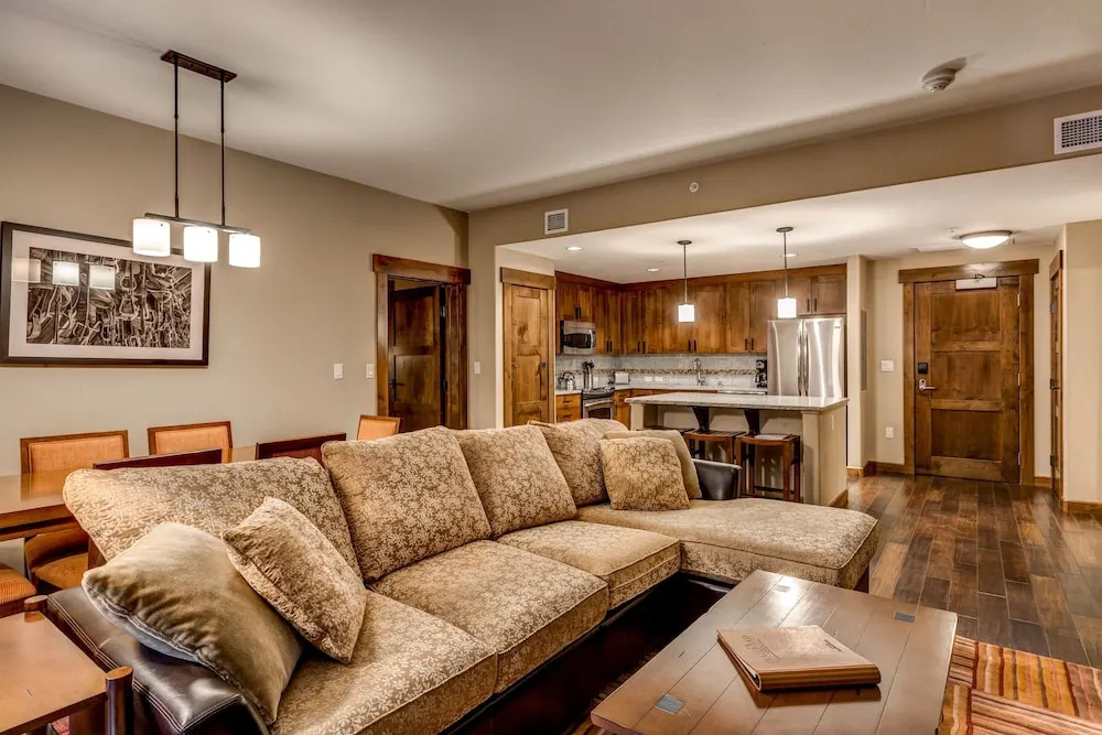 Steamboat Springs Gondola Condo by RedAwning