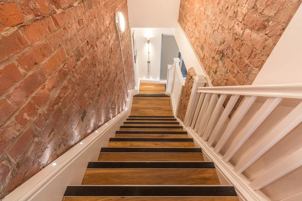 Swan Street Penthouse