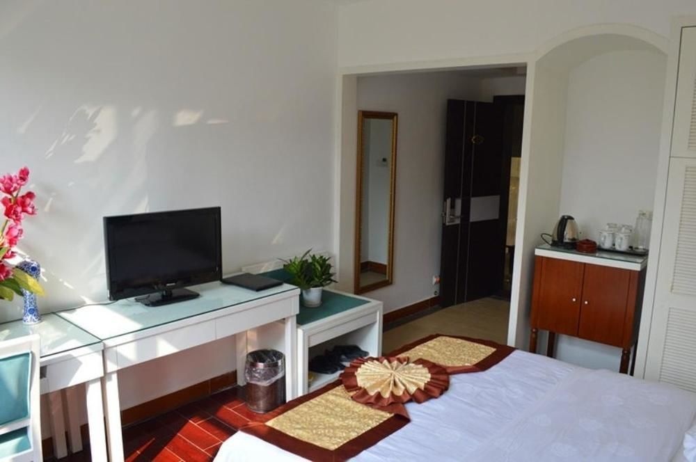 Xinglong Pearl Hot Spring Hotel