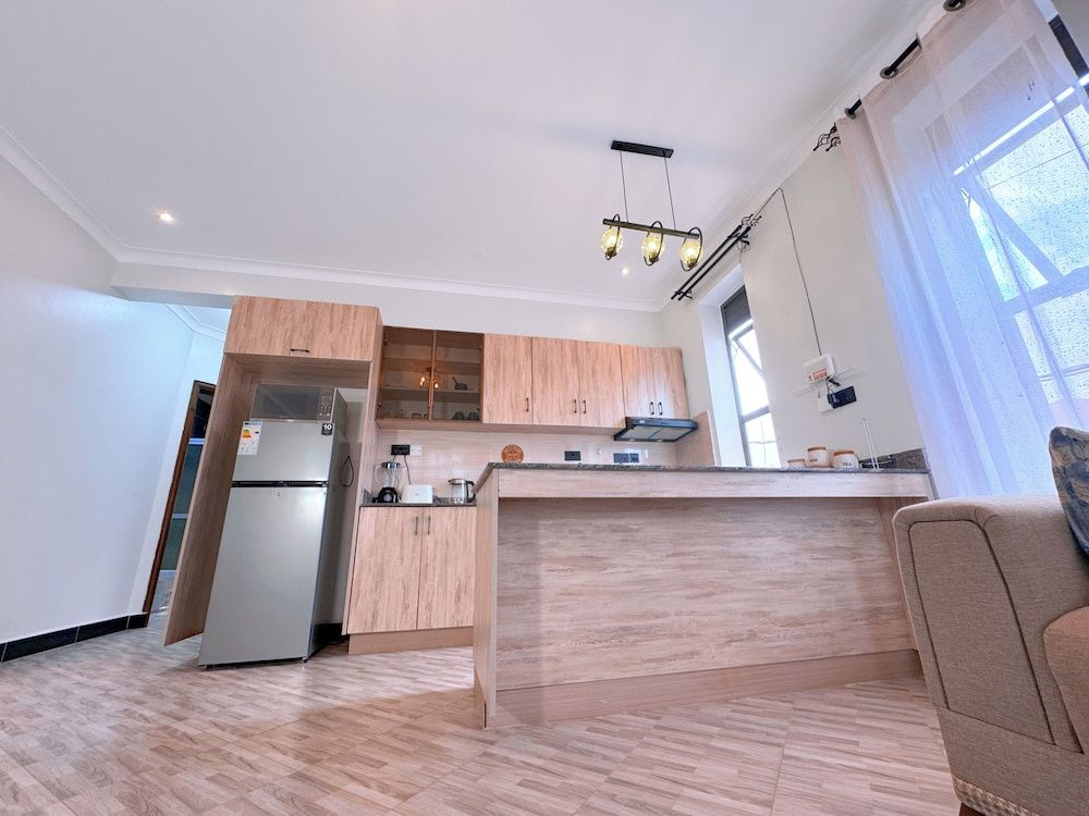Constatia Homes Bunga