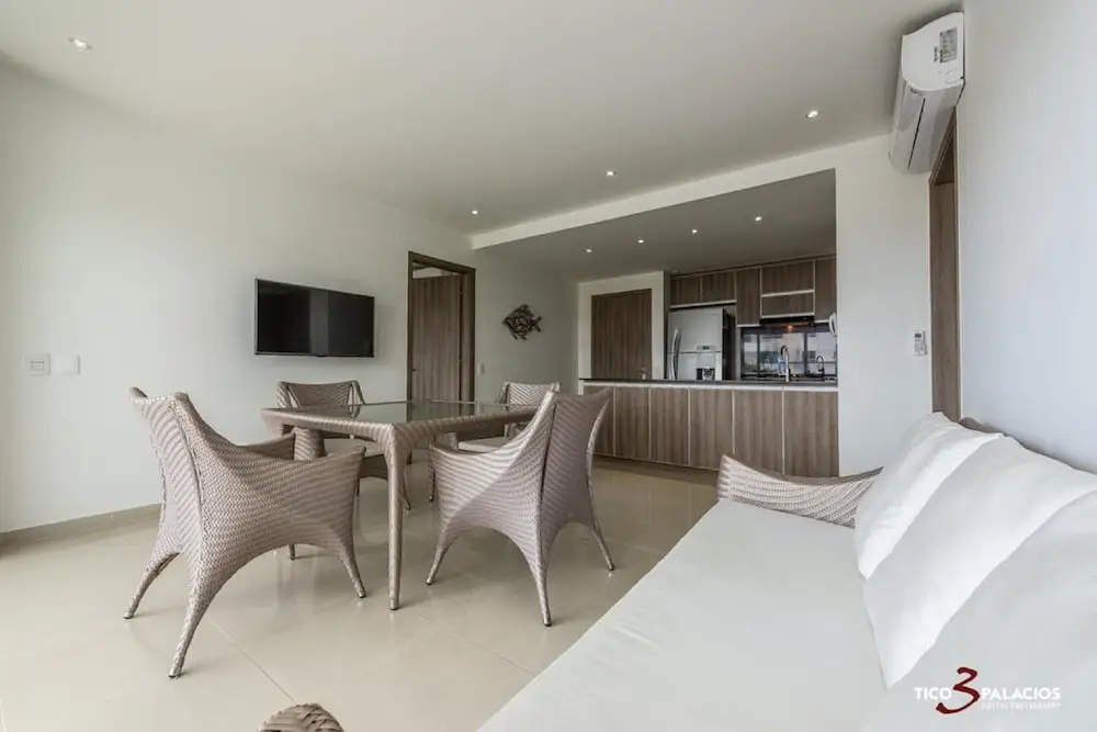 Apartment in Cartagena in Front of the Sea 2me2 With Air conditioning and Wifi