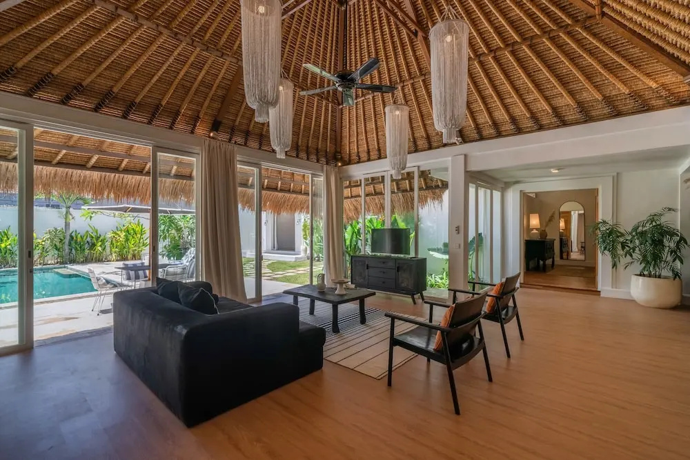 Villa Kelapa Putih