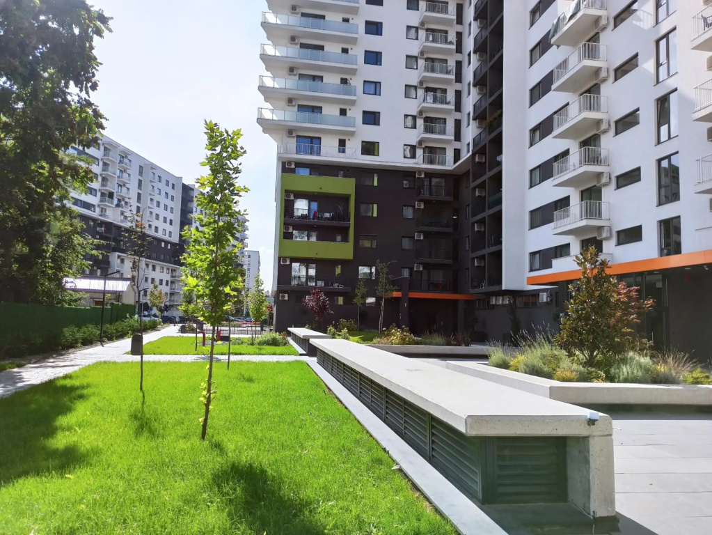Apart Summer Haven - private parking lot & terrace, selfcheck-in&out, Mall