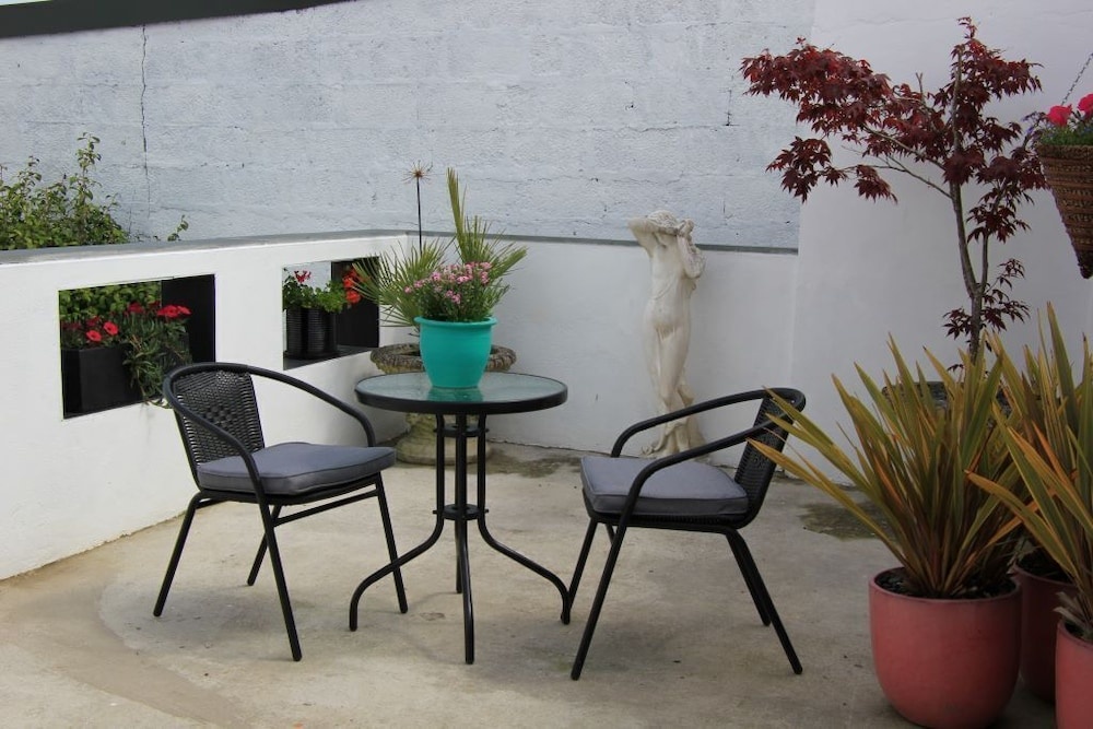 Falmouth Marina Apartment