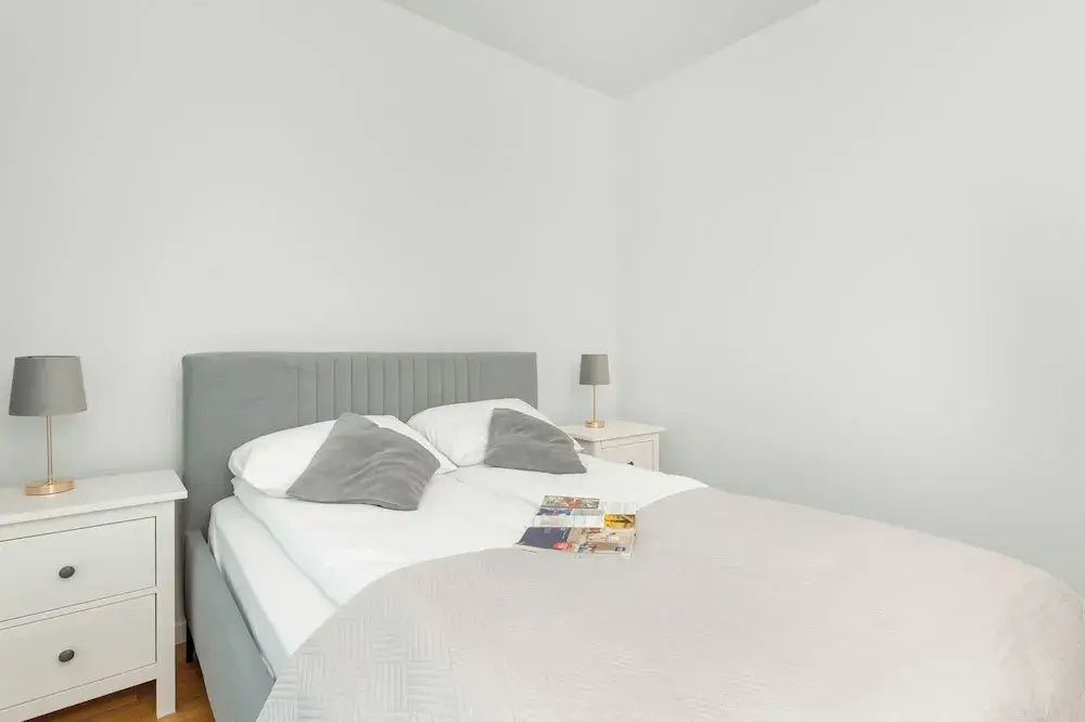 Gdynia Apartment By the Bay by Renters