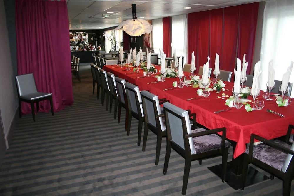 Ax'Hotel