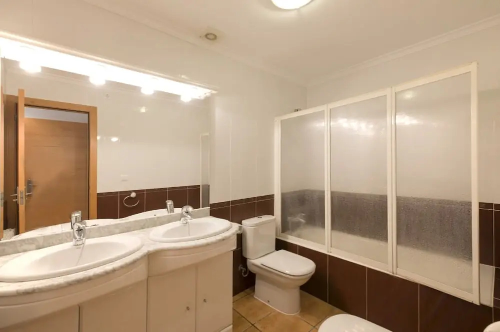 Bungalow - 3 Bedrooms with Pool and WiFi - 104999