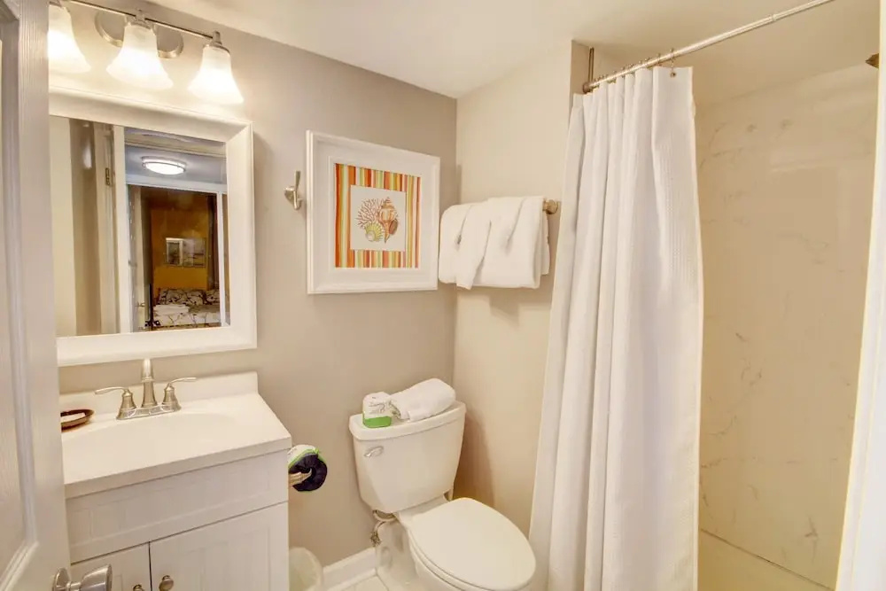 140 El Matador 2 Bedroom Home by RedAwning