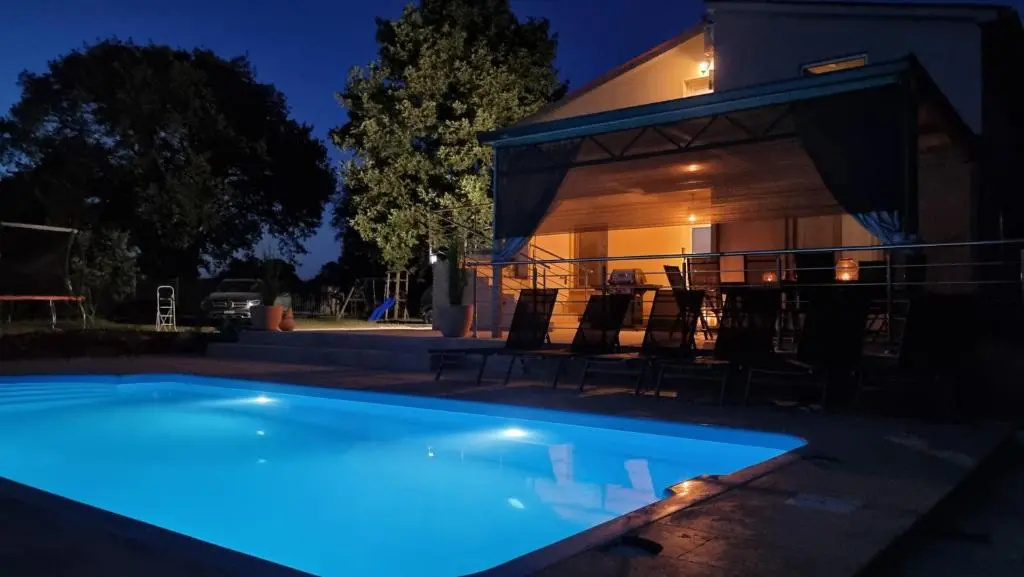 Aleya FERIENHAUS mit Pool