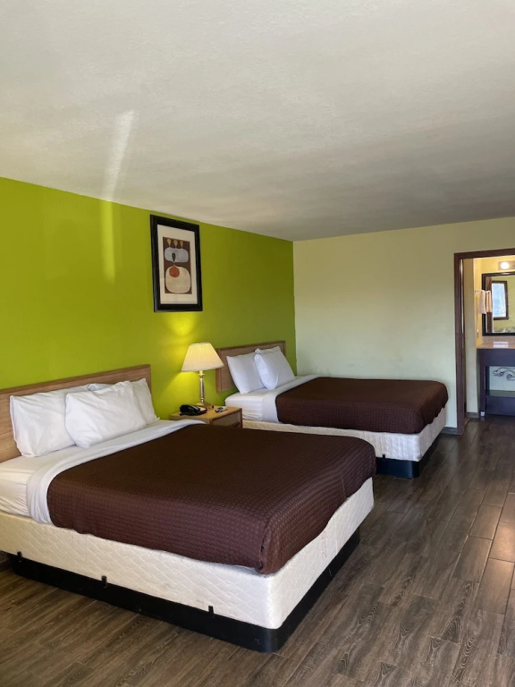 Linder Motor Lodge
