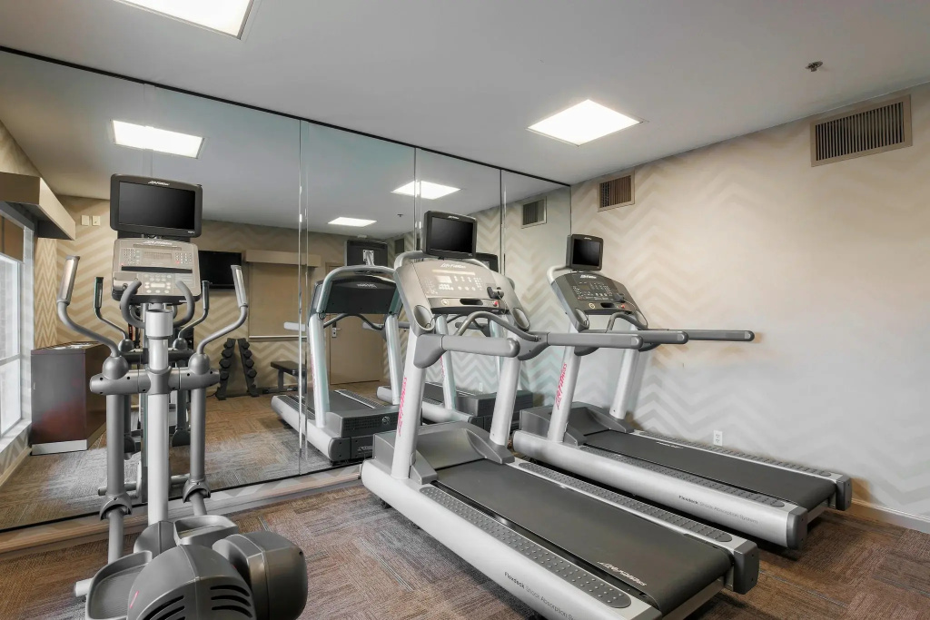 Residence Inn by Marriott Bakersfield West