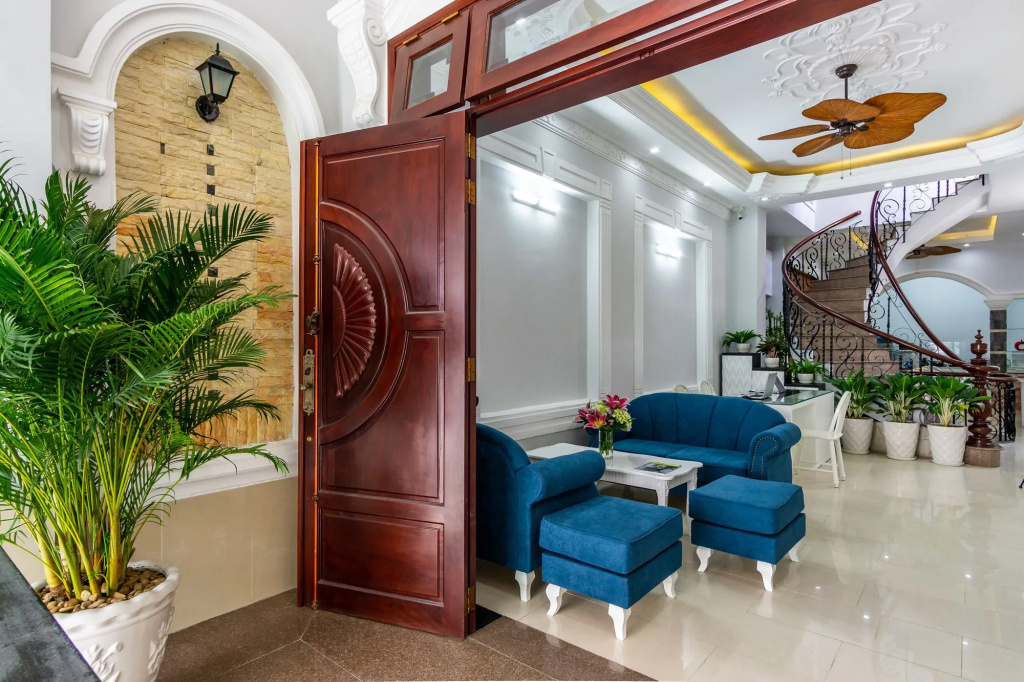 Apa Saigon Hotel