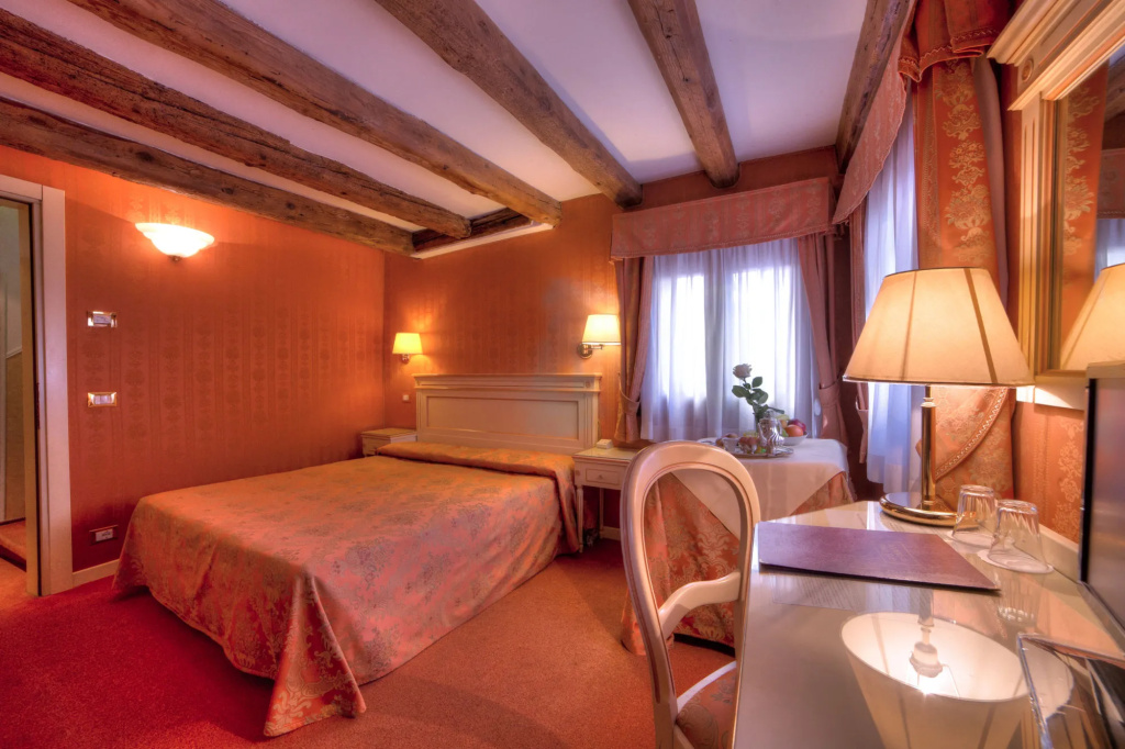 Lanterna Di Marco Polo