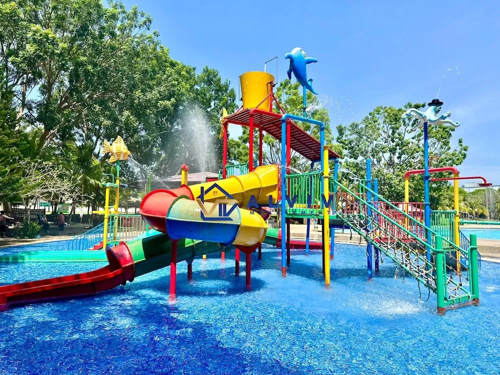 Homestay Bayou Lagoon Park Resort