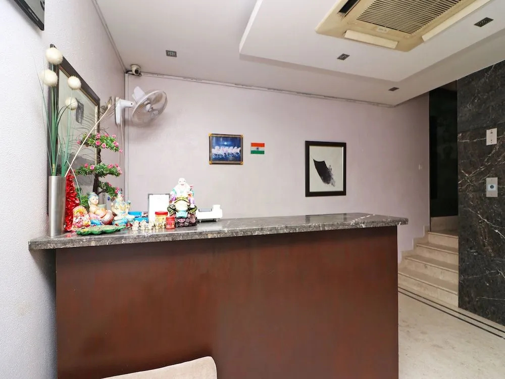 OYO 15503 Corporate House