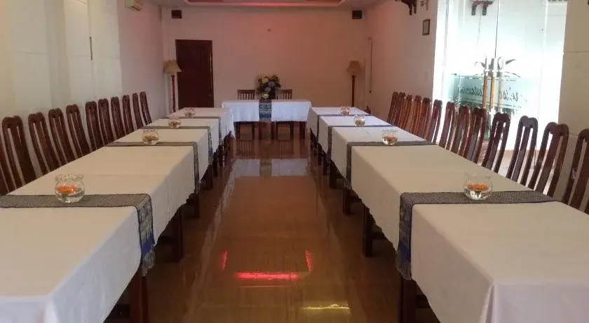 Chi Nguyen Hotel