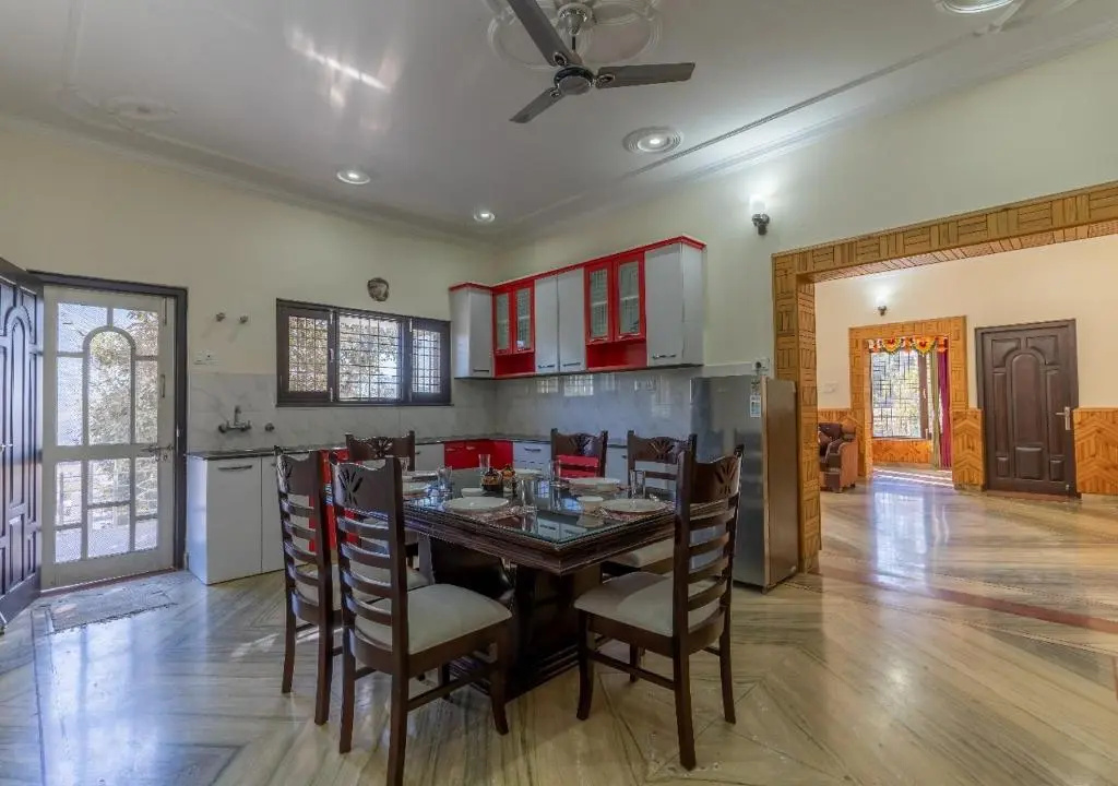 SaffronStays Willow Castle, Bhimtal - Pet-Friendly Home Near Bhimtal Lake