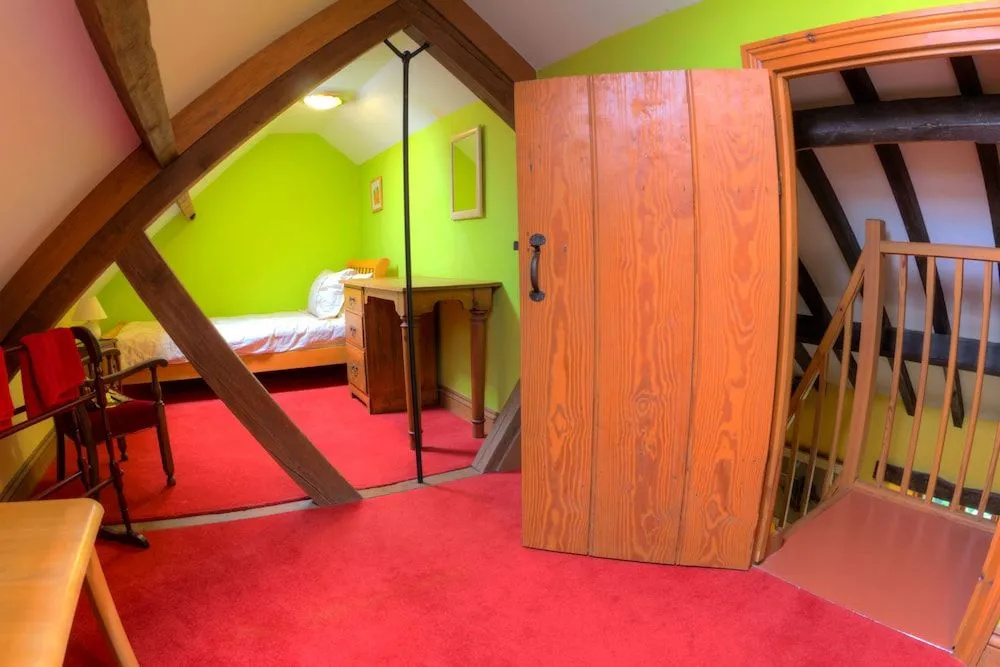 the Orangery Suites